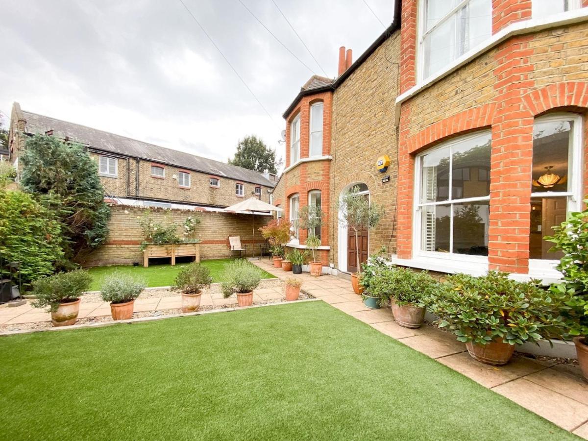 Pass The Keys Garden Apartment In Stockwell London Exterior photo